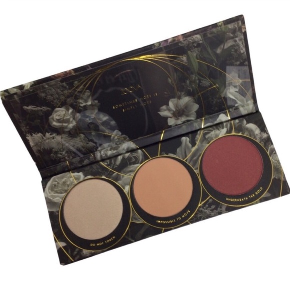 ZOEVA Other - ZOEVA Opulence Blush Palette Holiday New glam